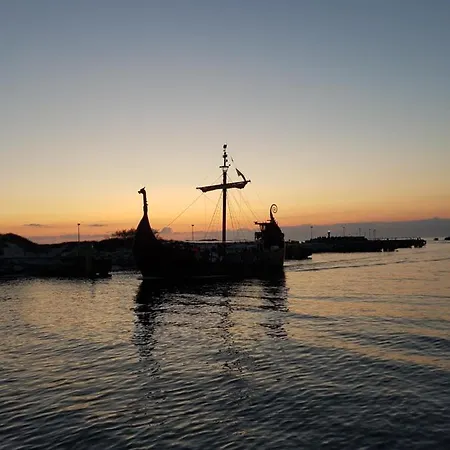 Dworcowa 100 M Do Pkp * Kołobrzeg